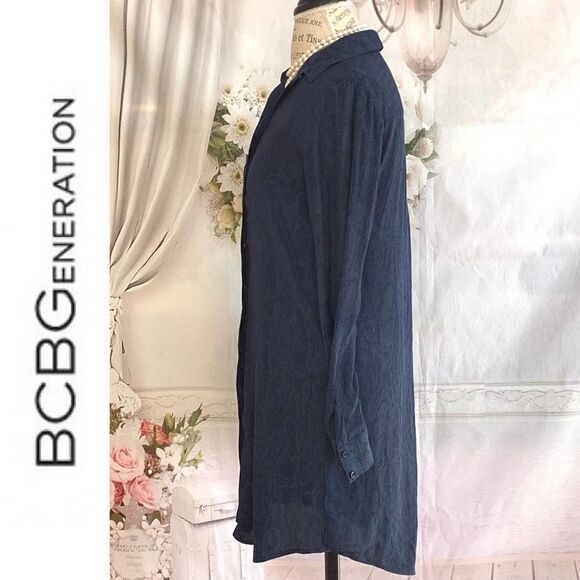 BCBGeneration Blue Snake button Down Tunic shirt - Picture 5 of 7
